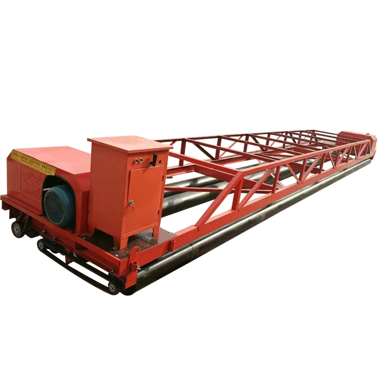 Roller paver with reinforced shelves